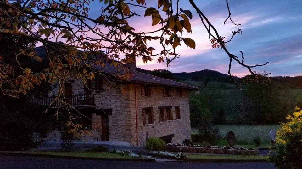 Agroturismo Iberreko Errota Muxika المظهر الخارجي الصورة