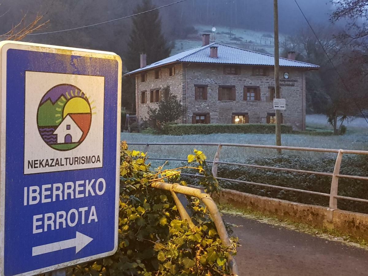 Agroturismo Iberreko Errota Muxika المظهر الخارجي الصورة